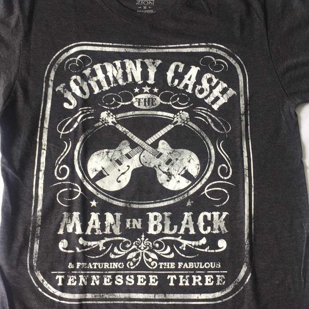 Johnny Cash Man in Black guitar vintage t shirt